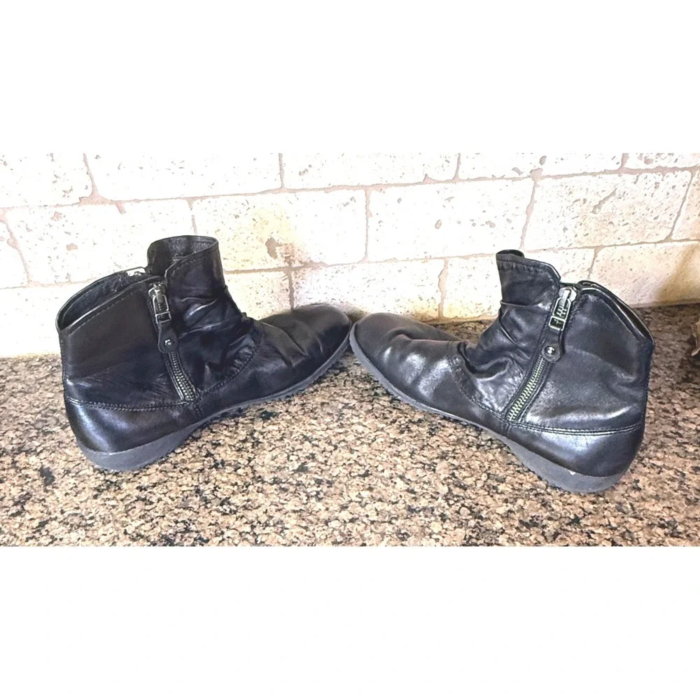 Josef‎ Seibel Black Leather Ankle Boots Side Zip Women's Booties Sz 38 Us 7